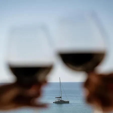 Stella Vi 4*